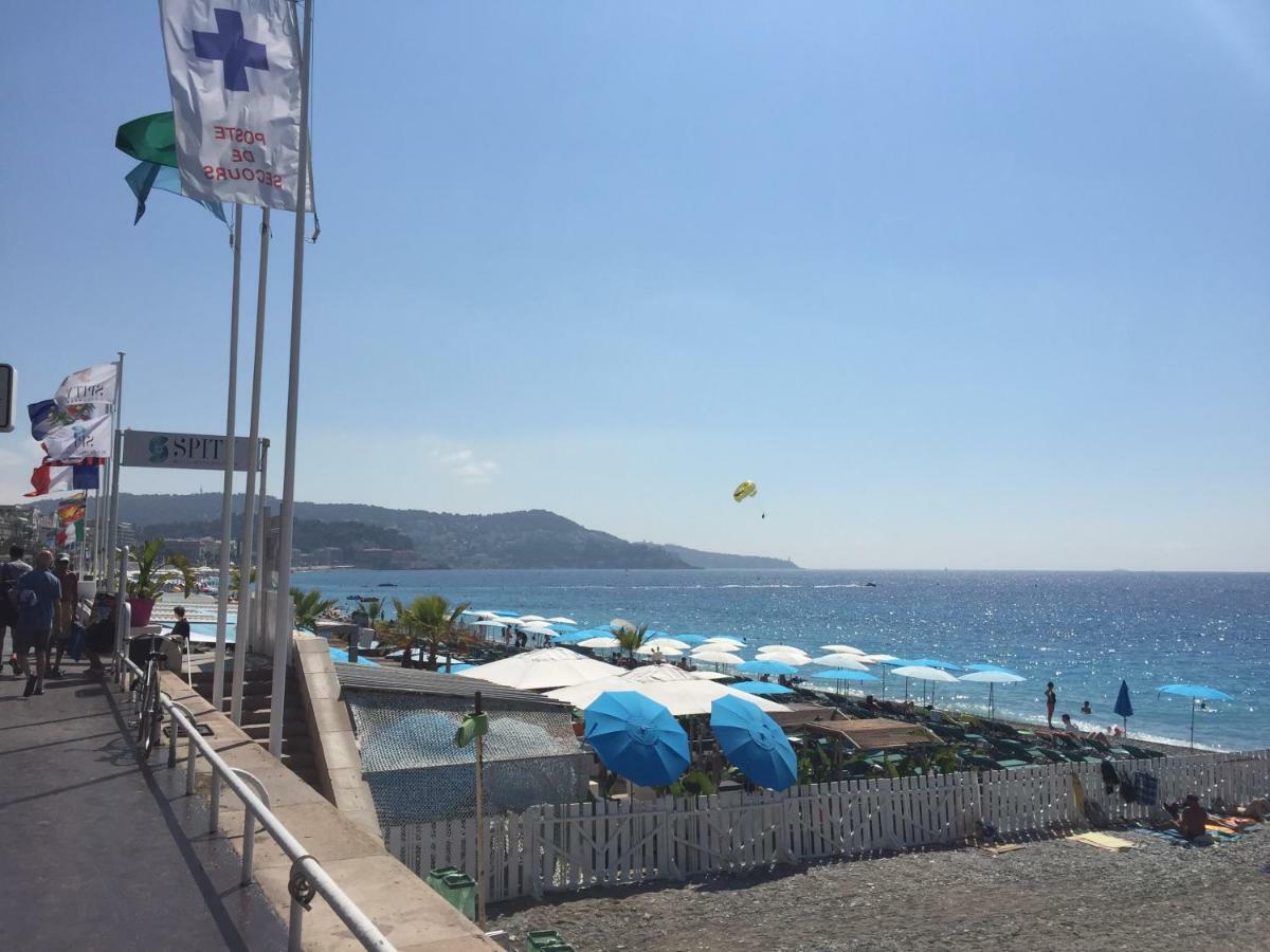 Beachfront Apartment Promenade Des Anglais نيس المظهر الخارجي الصورة