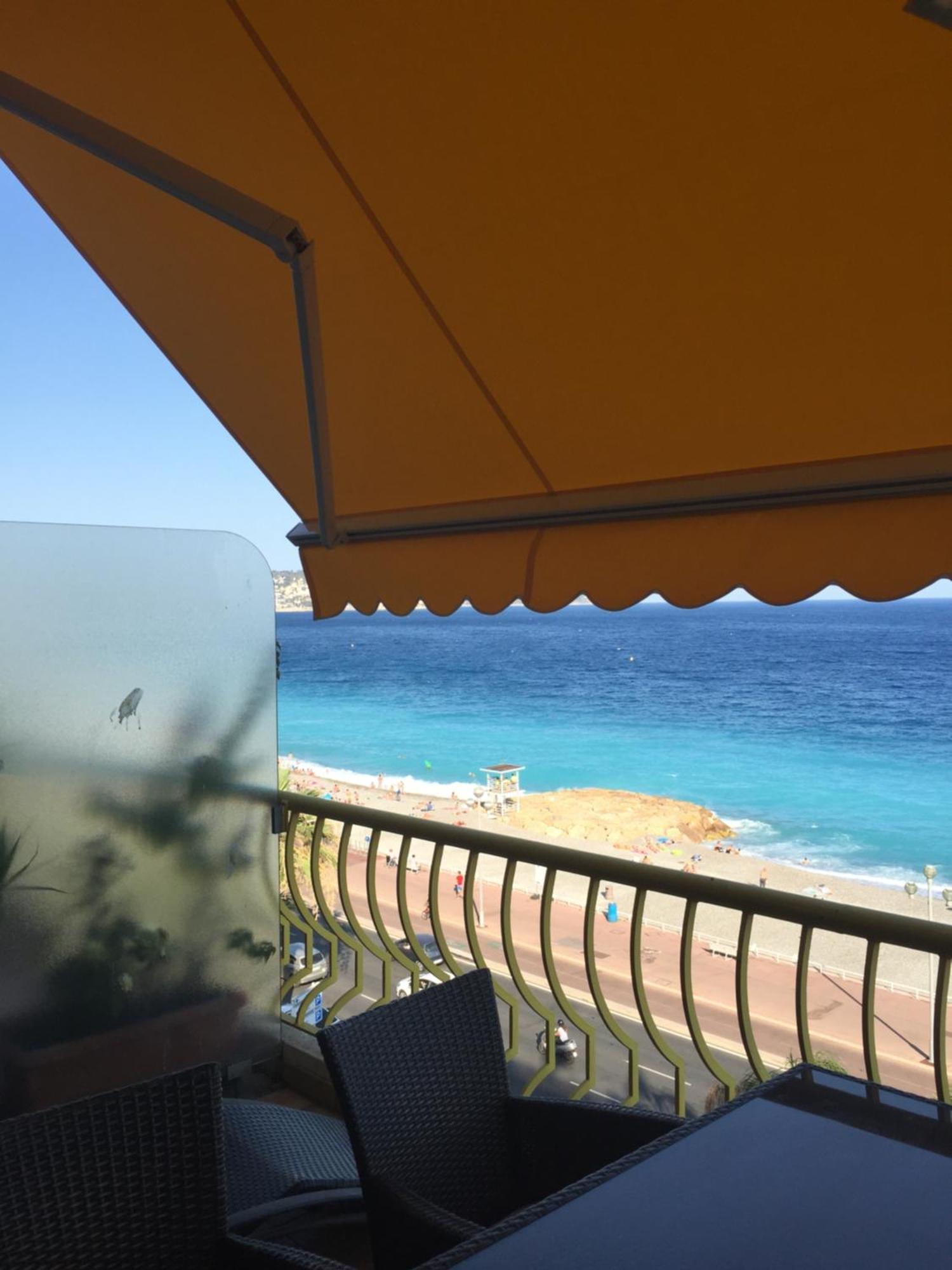 Beachfront Apartment Promenade Des Anglais نيس المظهر الخارجي الصورة