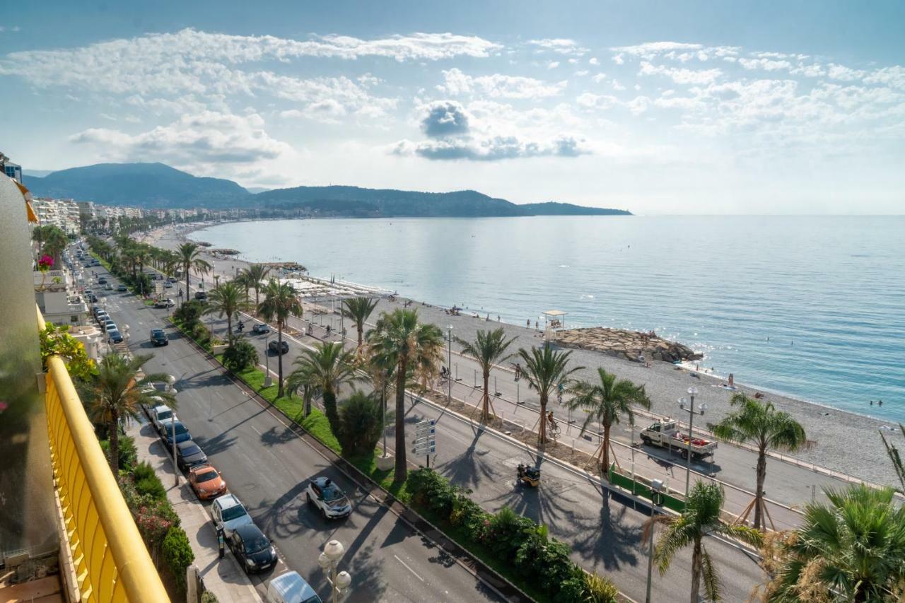 Beachfront Apartment Promenade Des Anglais نيس المظهر الخارجي الصورة